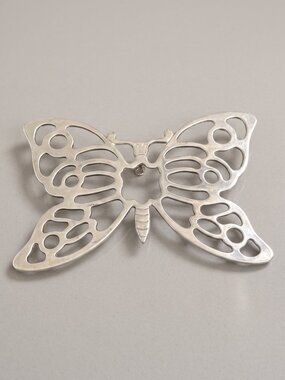 Vintage 1970s Leonard Italy Butterfly Footed Metal Trivet Silver Tone 10.75”